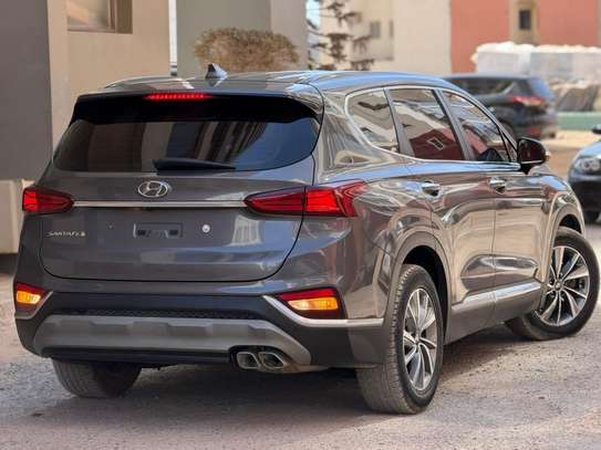 HYUNDAI SANTAFE 2021 image 10