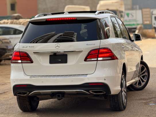 Mercedes gle400 image 8