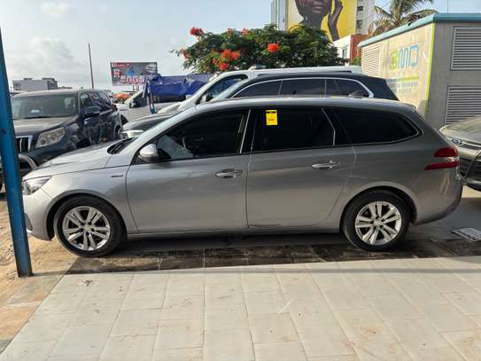 Peugeot 308 2017 Diésel automatique GTline image 3