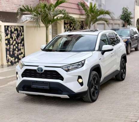 Rav 4  automatique 2021 Hybride à vendre. image 5