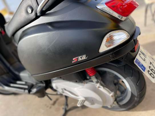 SCOOTER PIAGGIO VESPA image 5