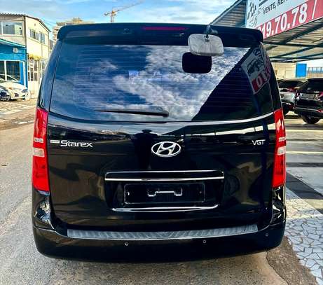 Hyundai Starex VIP Black double toit ouvrant image 12