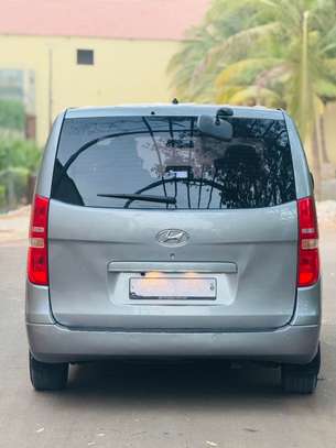 Hyundai Grand Starex 2017 image 6