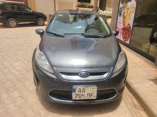 Ford fiesta image 2