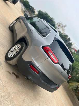Jeep Cherokee année 2016 image 3