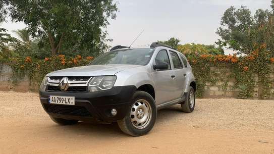 Renault Duster 4x2 image 1