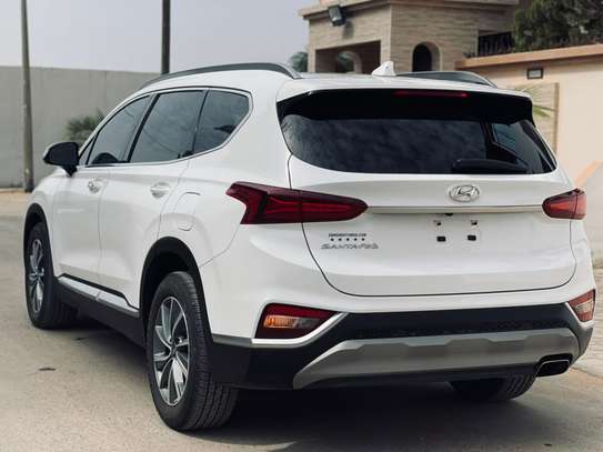 Hyundai Santa fe ultimate 2019 image 12