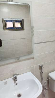 Appartement f3 à louer aux Almadies image 8
