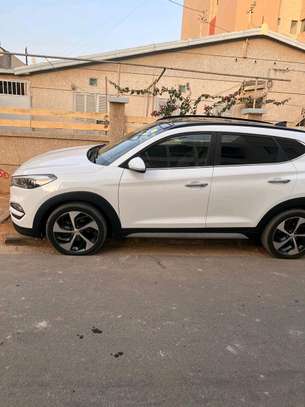 Hyundai Tucson 2017 Limited 1.6 Turbo image 3