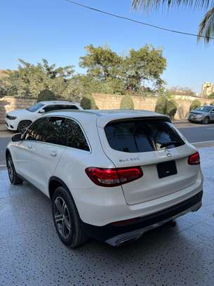 MERCEDES GLC 300, 2017 image 4
