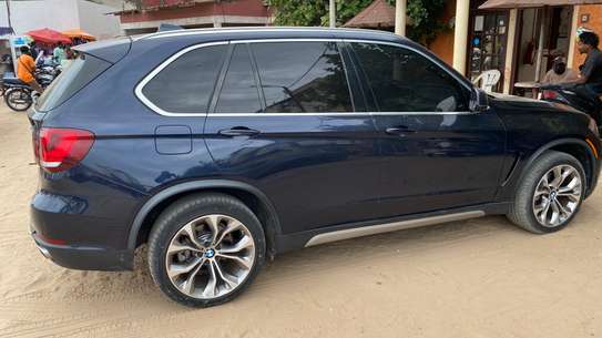 BMW X5 2017 image 2
