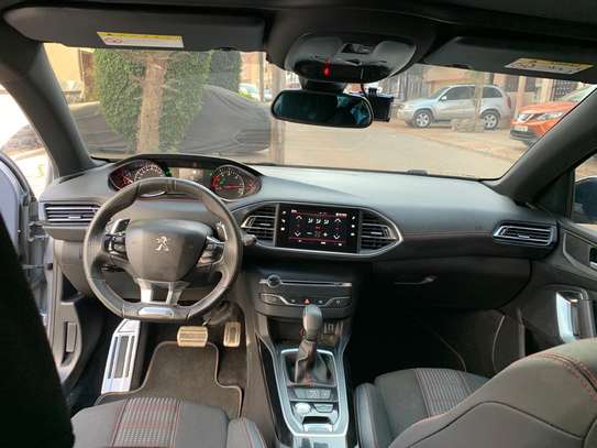 Peugeot GT 308 2018 image 3