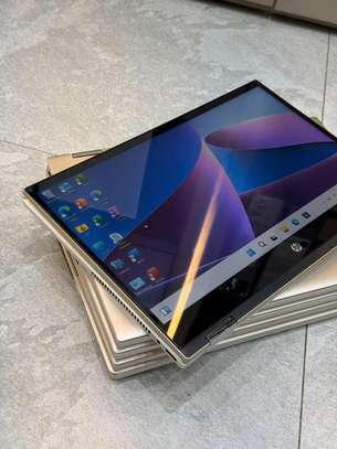 Hp Pavillon X360 14” image 2