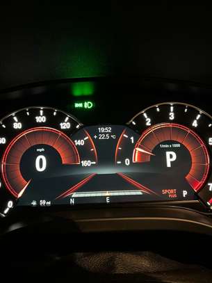 Bmw x3 2019 image 10