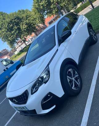 Peugeot 3008 image 1