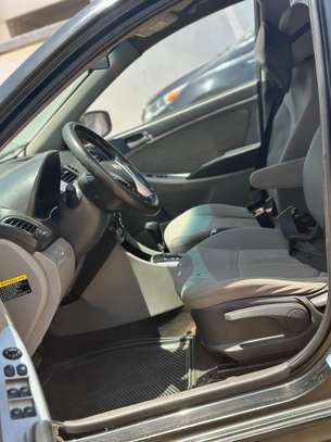 Hyundai accent 2013 image 8