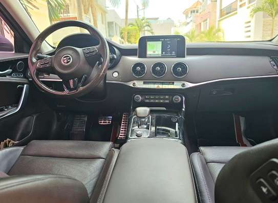 KIA STINGER PLATINUM AWD image 5