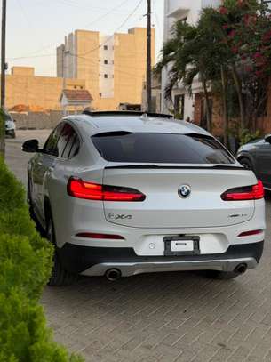 BMW X4 2020 image 1