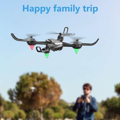Drone avec caméra image 2