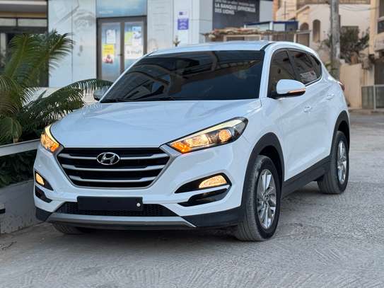 Hyundai Tucson image 2