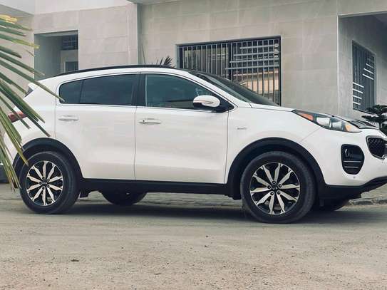 KIA Sportage image 3