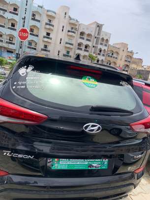 HYUNDAI TUCSON 2016 image 7
