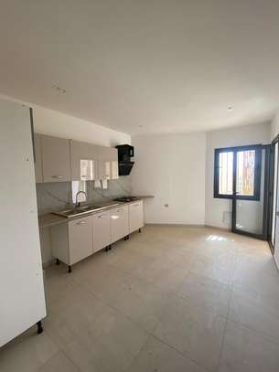 À LOUER – APPARTEMENT F3 NEUF SUR LA VDN image 8