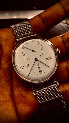 Montre sales feice homme