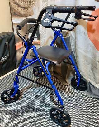 Déambulateur Aide à la mobilité image 3
