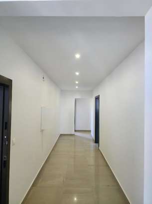 Bel appartement F4 à louer aux Mamelles image 7