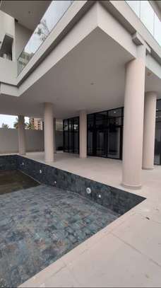 Des appartements F4 (220m2) neufs à louer aux Almadies image 7