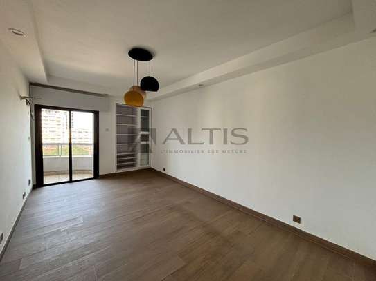 APPARTEMENT DE 366 M² - VUE PANORAMIQUE SUR L'OCÉAN image 4
