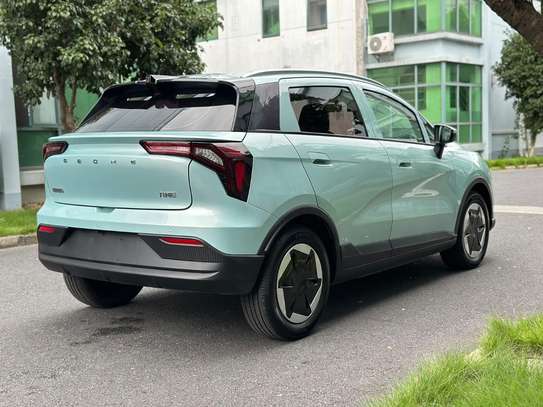 100 % électrique  Geely Geometry E  2023 image 11