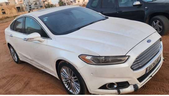 Ford fusion image 3