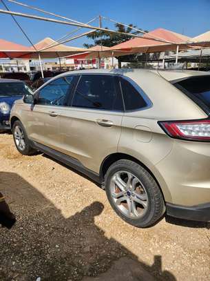 Ford Edge Titanium 2018 image 10
