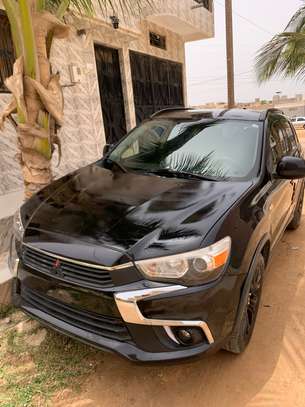Mitsubishi RVR black edition image 13