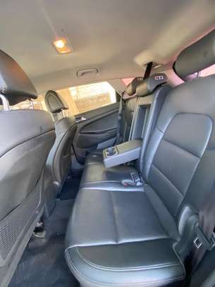 Hyundai Tucson année 2016 FULL OPTION image 8