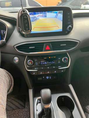 Hyundai Santafe image 11