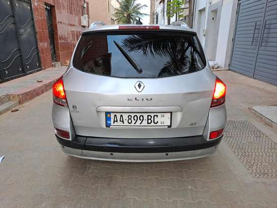 RENAULT CLIO 3 DIESEL 2012 image 1