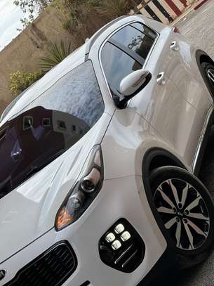 Kia Sportage image 4