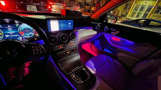 2020 Mercedes-Benz GLC300 4Matic image 6