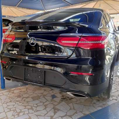 MERCEDES GLC 300 2018 image 6