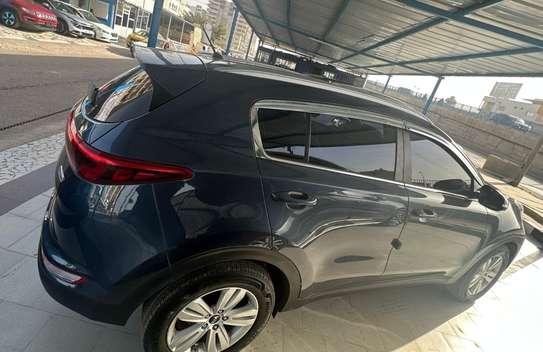 Kia Sportage Limited 2017 image 11