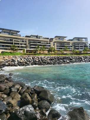 F4  – 3 CHAMBRES – RÉSIDENCE WATERFRONT – LA CORNICHE, DAKAR image 7