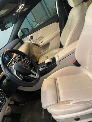 Mercedes-Benz A220 2019 venant image 9