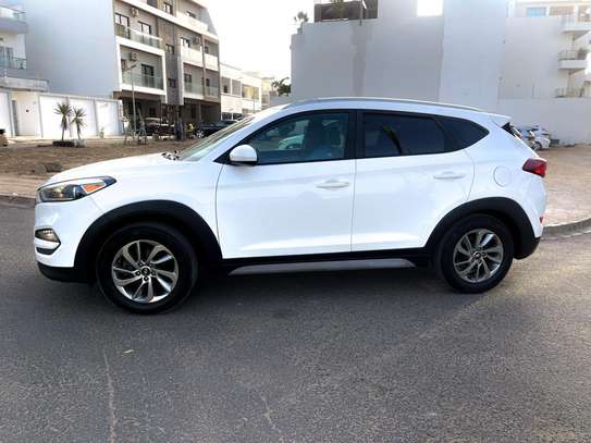 Hyundai Tucson image 1