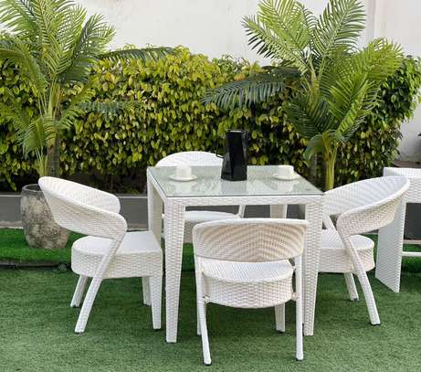 TABLE JARDIN + 4 CHAISES image 2
