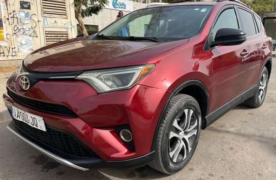 Toyota RAV4 image 5