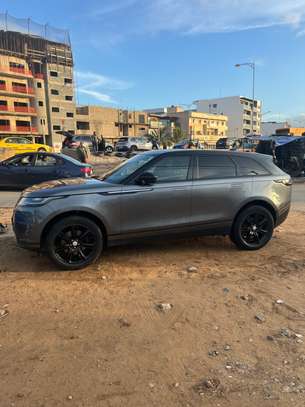 Range rover velar 2019 image 4