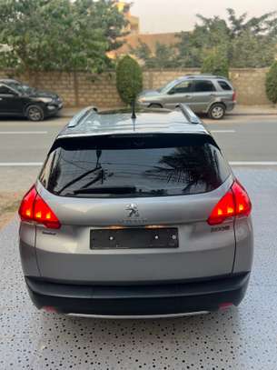 Peugeot 2008 2016  automatique diesel venant déjà dédouaner image 3